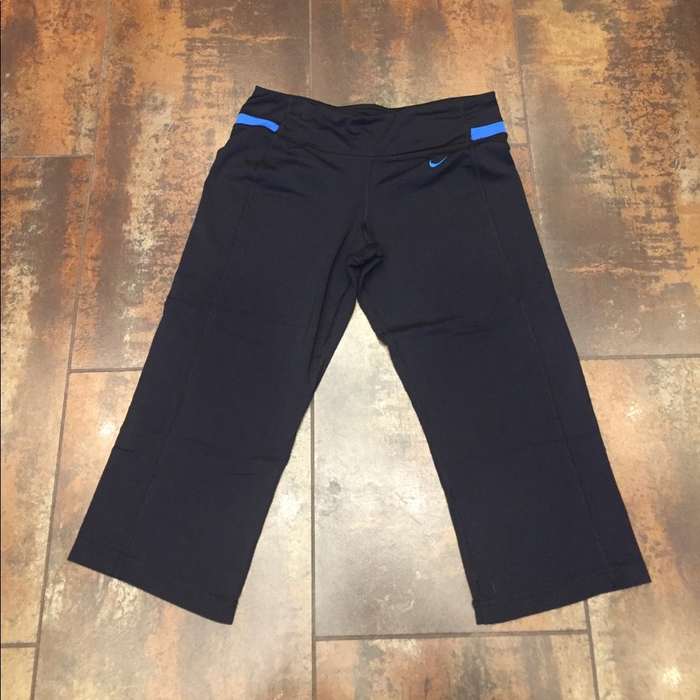 Women's Athletic Capris, Nike