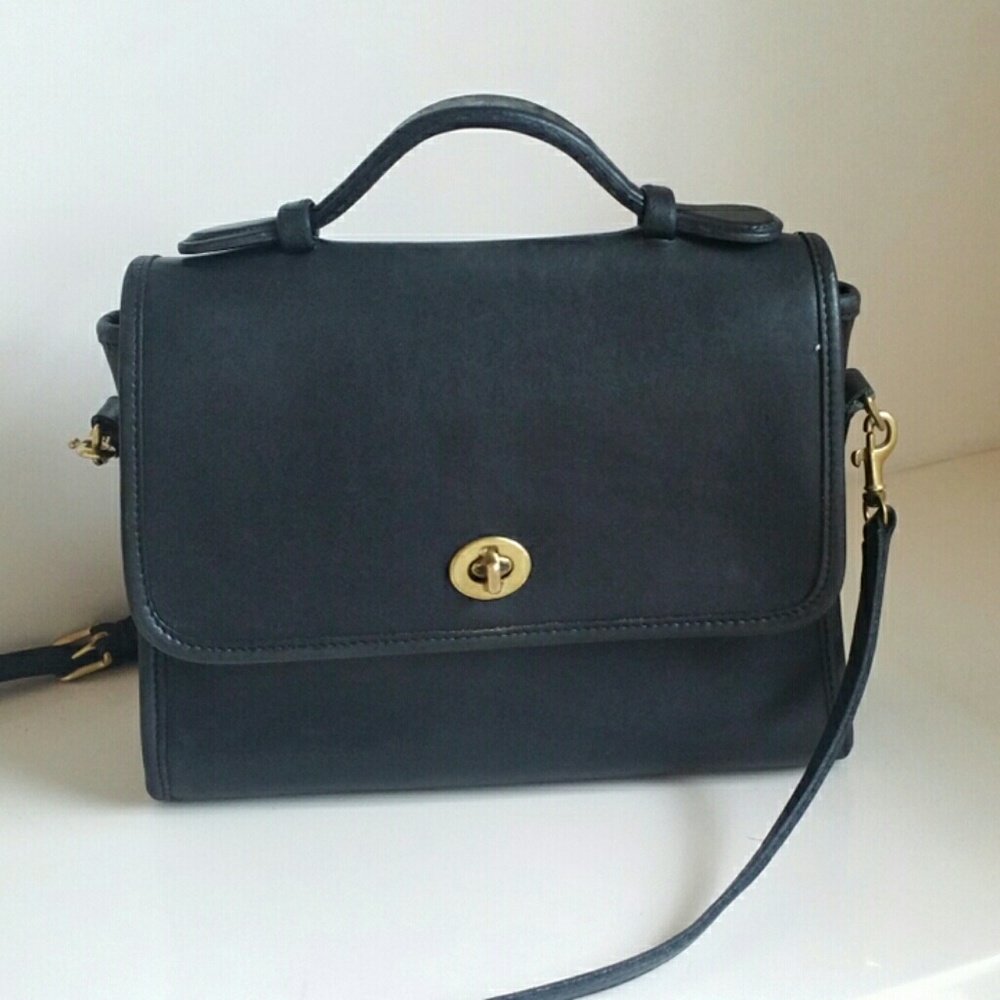 Coach vintage leather Court bag