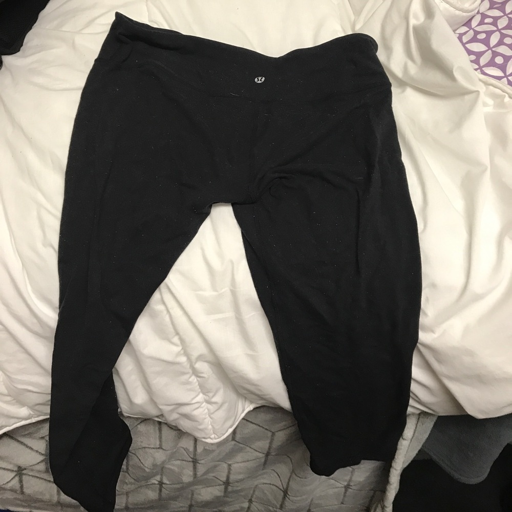 Lululemon crops