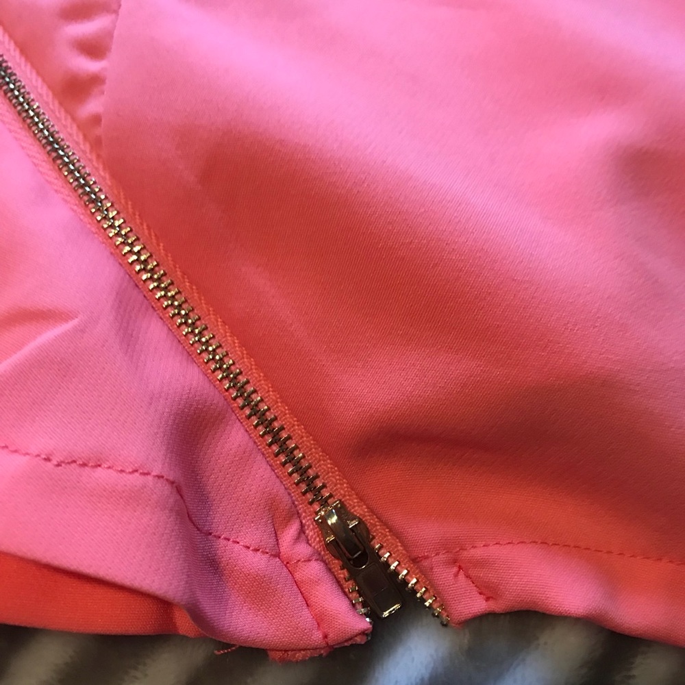 Top - Picture 4 of 4