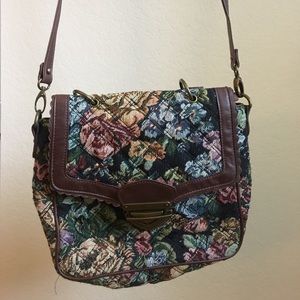 Vintage Look Purse 🌷