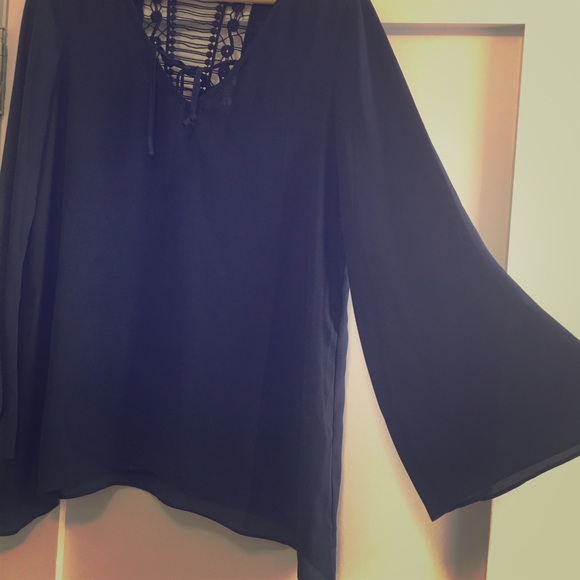 Tops - Navy blue boho flair sleeve blouse top