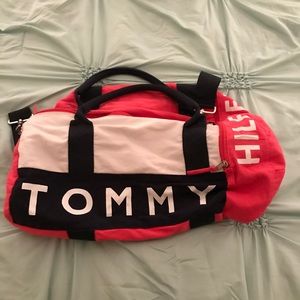 Tommy Hilfiger Duffle