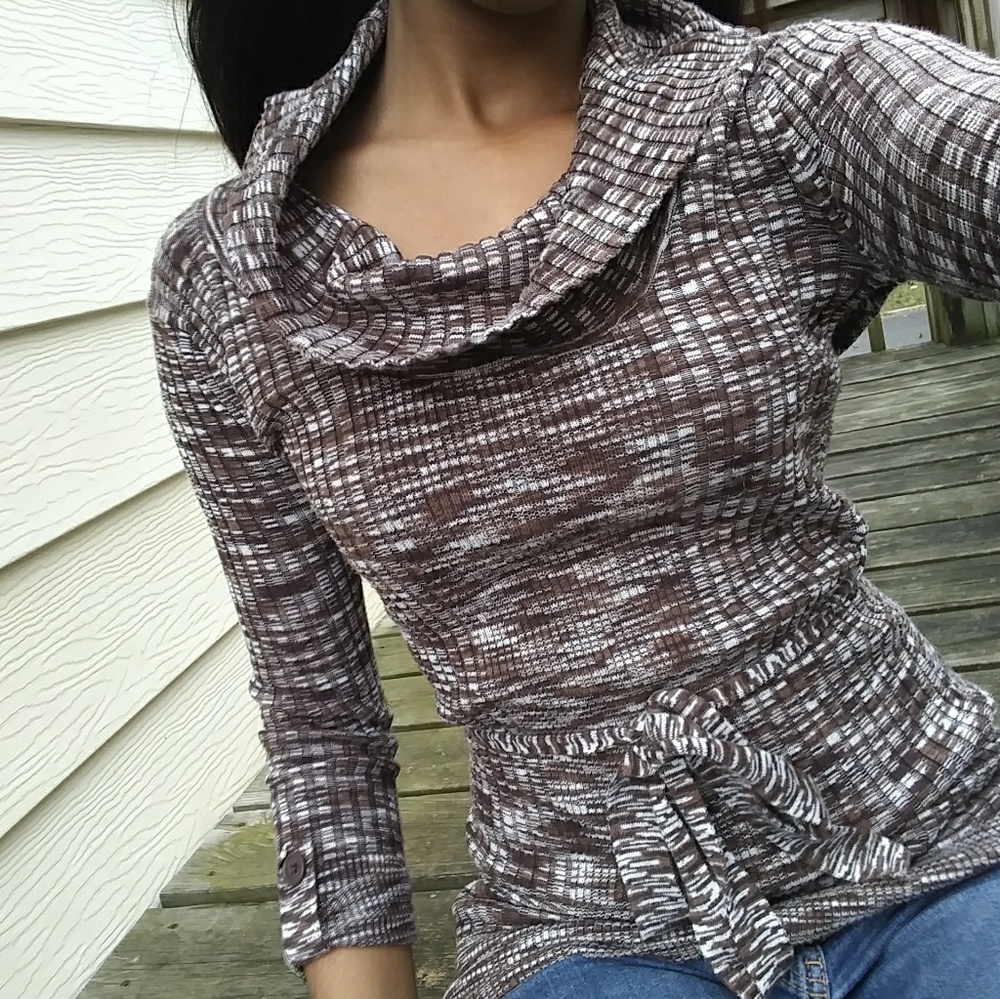 Cowel neck sweater shirt