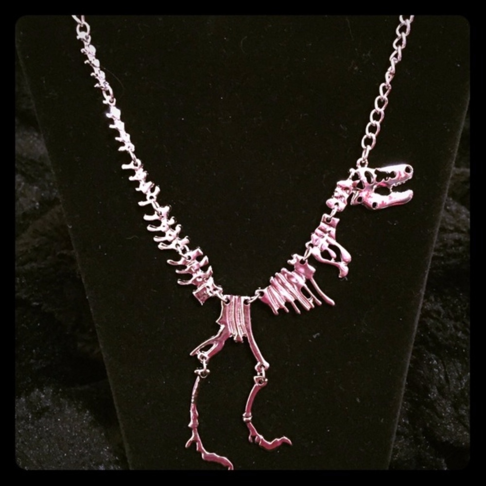 SILVER Tone Dinosaur T-Rex Skeleton Bones Necklace - Picture 1 of 4