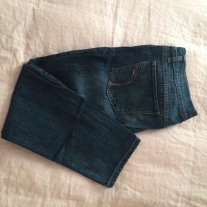 ‼️CLOSET CLEAR OUT‼️ Old Navy Jean Capris