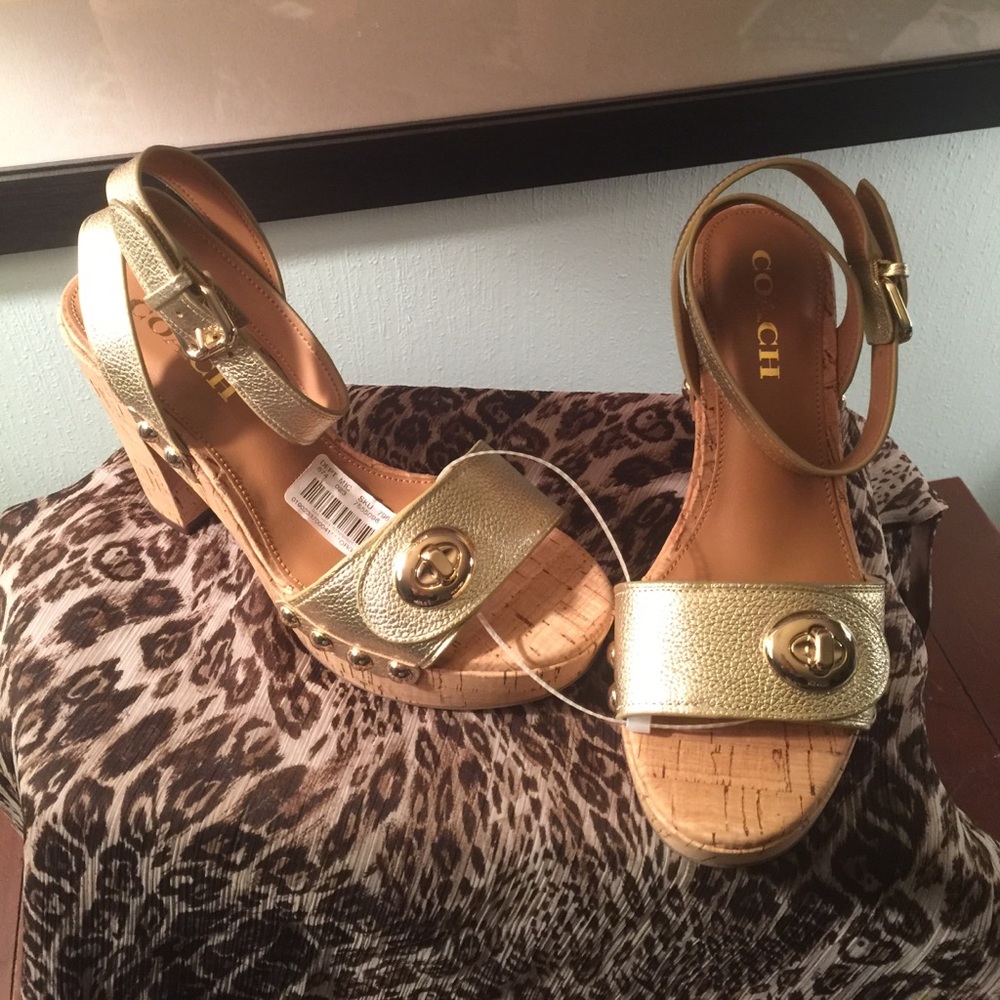 💋💋Coach Heels💋💋