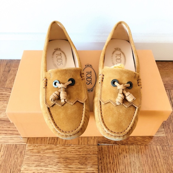 Tod’s Gommino Driving Shoes in Suede - Picture 1 of 4