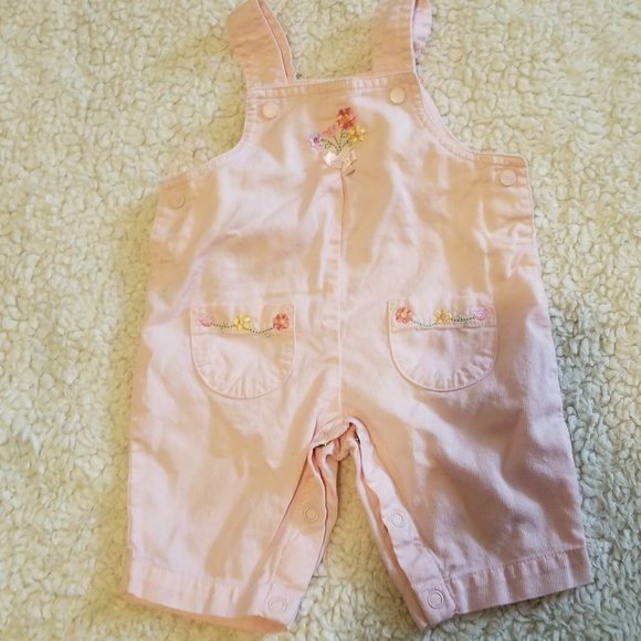 Pink onesie - Picture 1 of 2