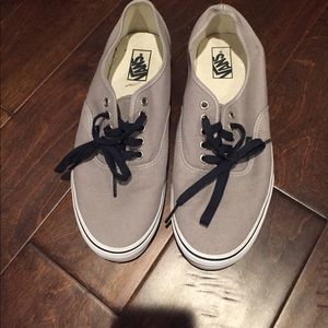 Men’s vans size 11