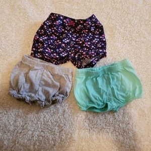 Set of shorts