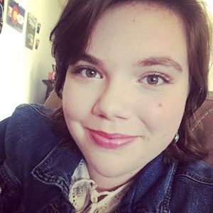 Meet your Posher, Kaitlynn