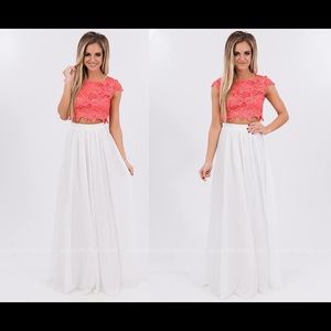 Filly flair two piece maxi skirt and lace top