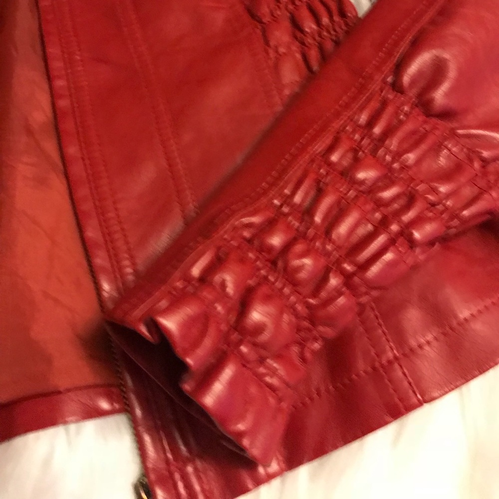 Jacket - Picture 6 of 7