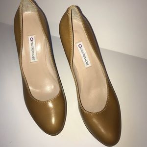 Women’s L’AUTRE CHOSE Italian leather heels.
