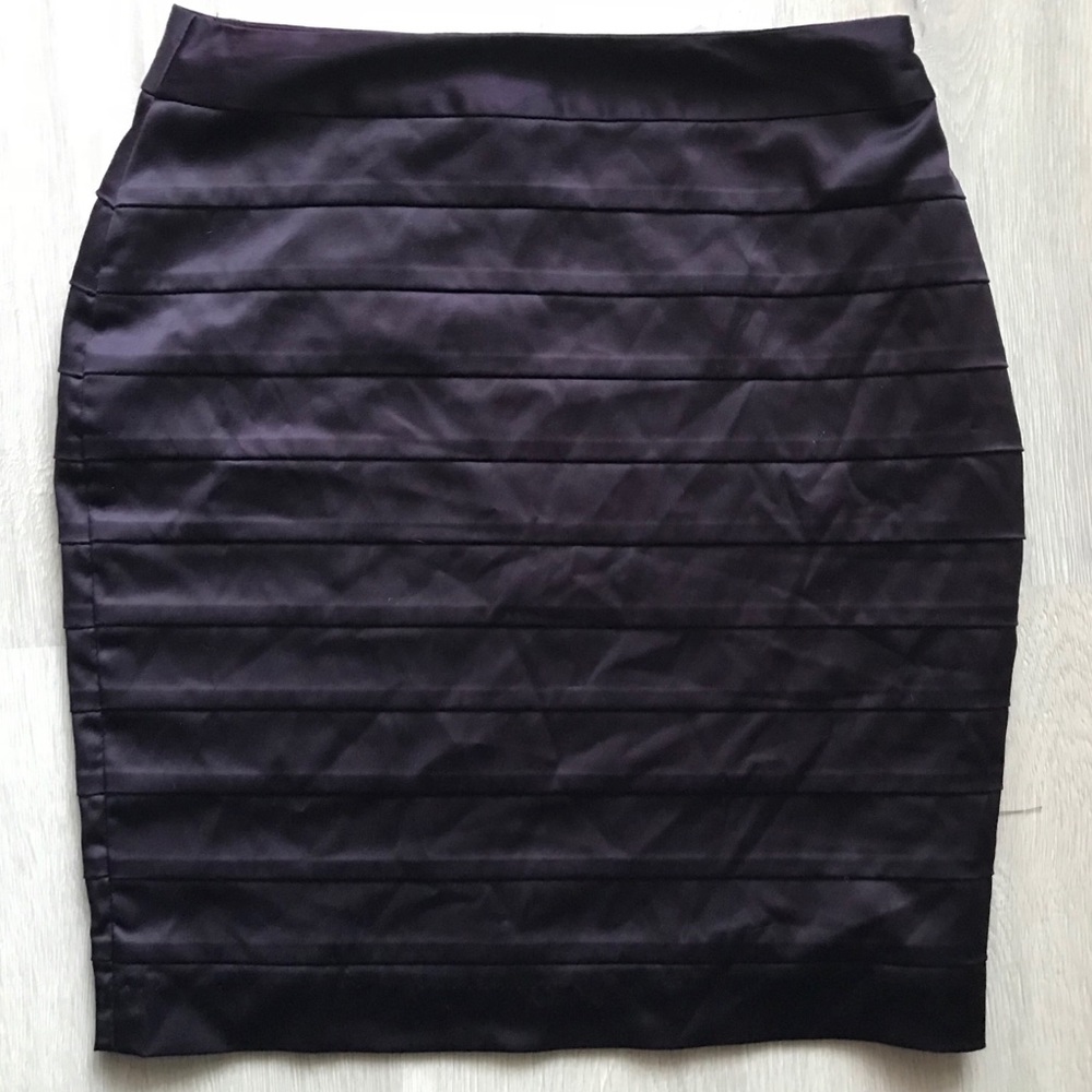 Beautiful dark purple sheen pencil skirt