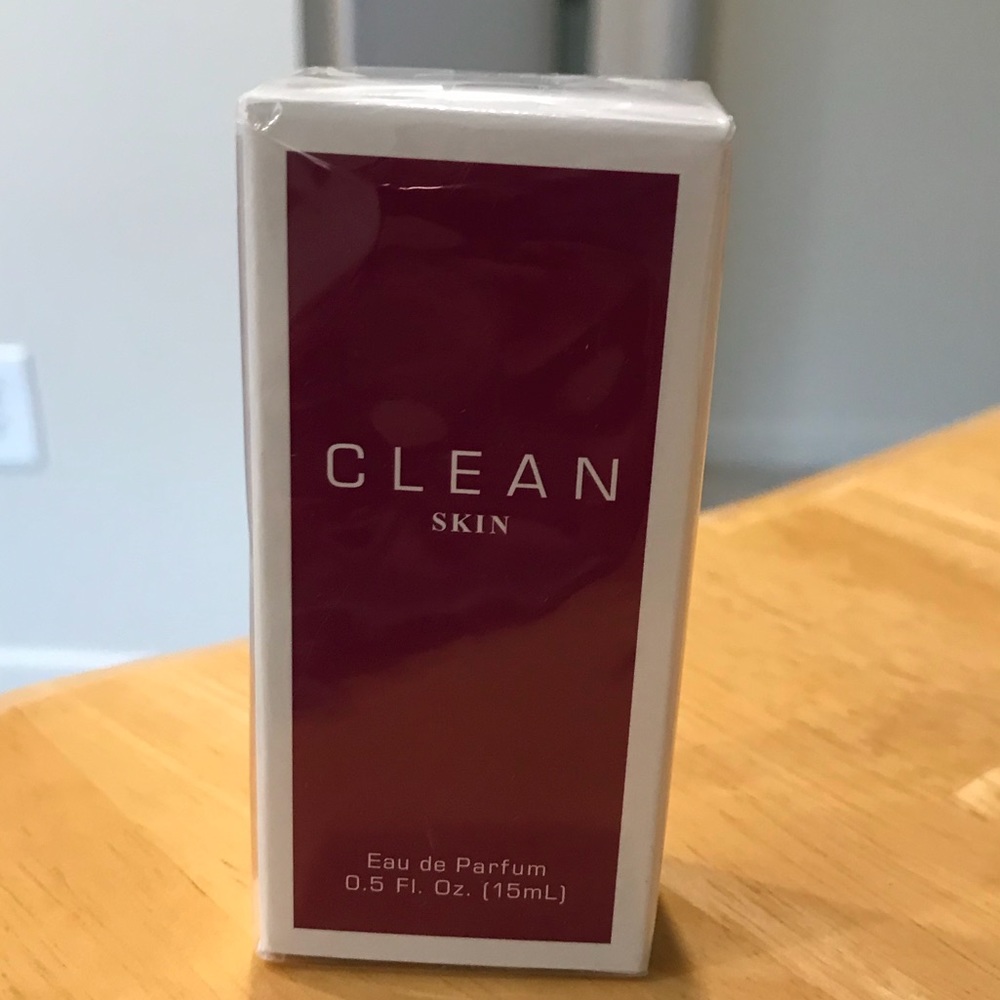 CLEAN PERFUME