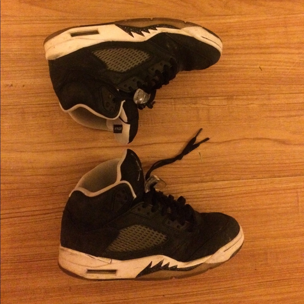 Shoe