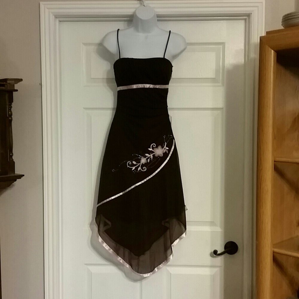 Size medium homecoming dress