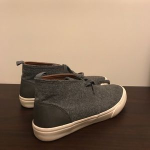 Men’s causal shoes