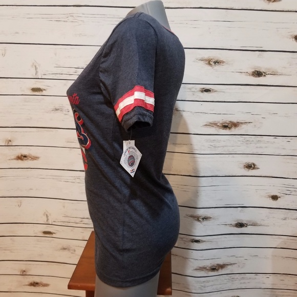 Women's V-Neck Minnesota Twins Tee - Picture 3 of 8