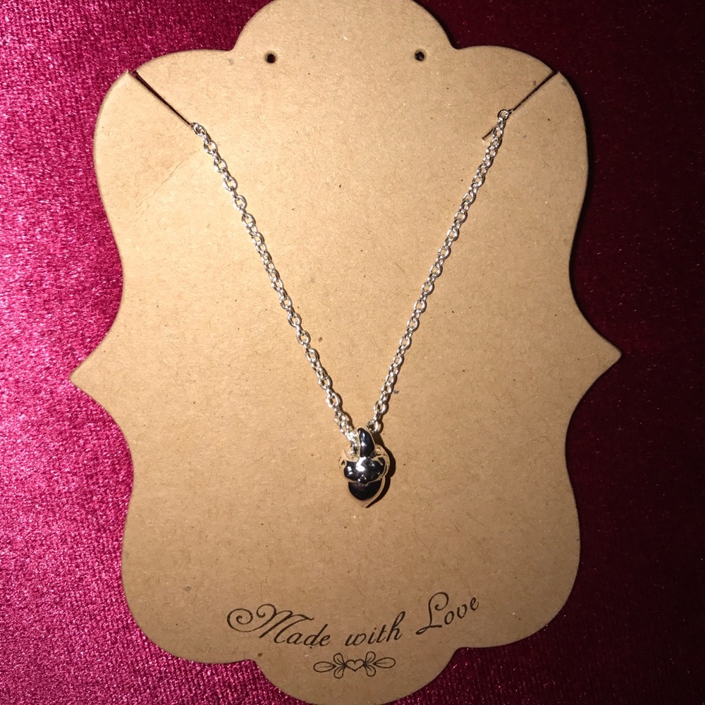 Silver tone Fall Acorn Necklace!