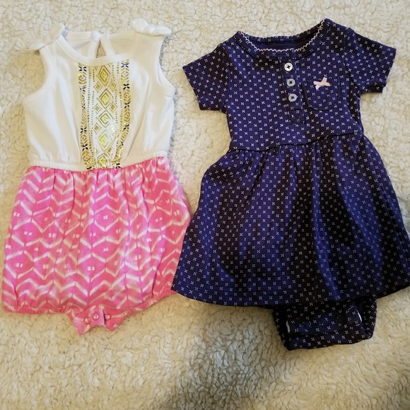 Set of onesies - Picture 1 of 3