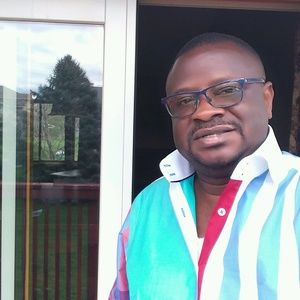 Meet your Posher, Adeleke