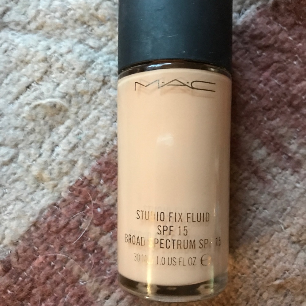 🍁NEW item🍁 mac studio fix foundation
