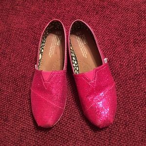 Hot Pink Toms