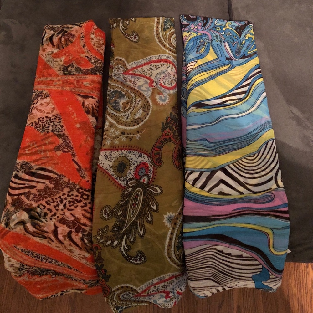 Full size wraps/scarfs