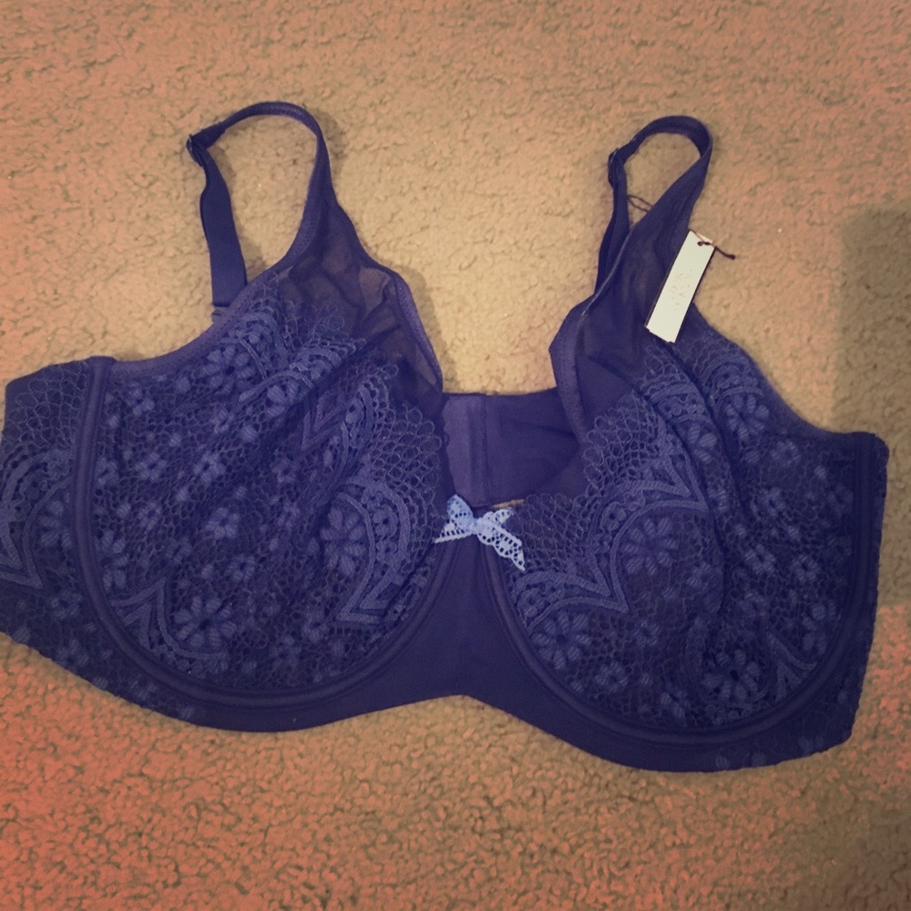VS Lace Unpadded Bra NWT