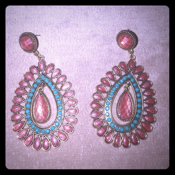 Jewelry - Statement Earrings