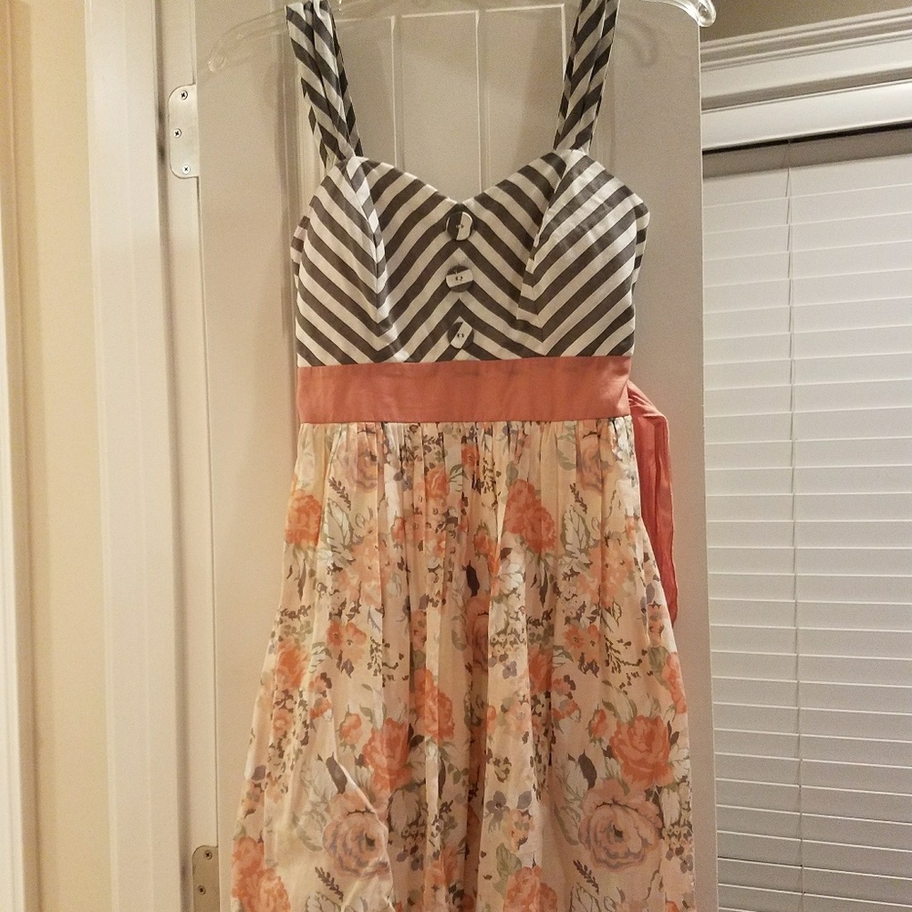 Cute spring dress