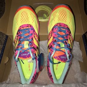 Running shoes