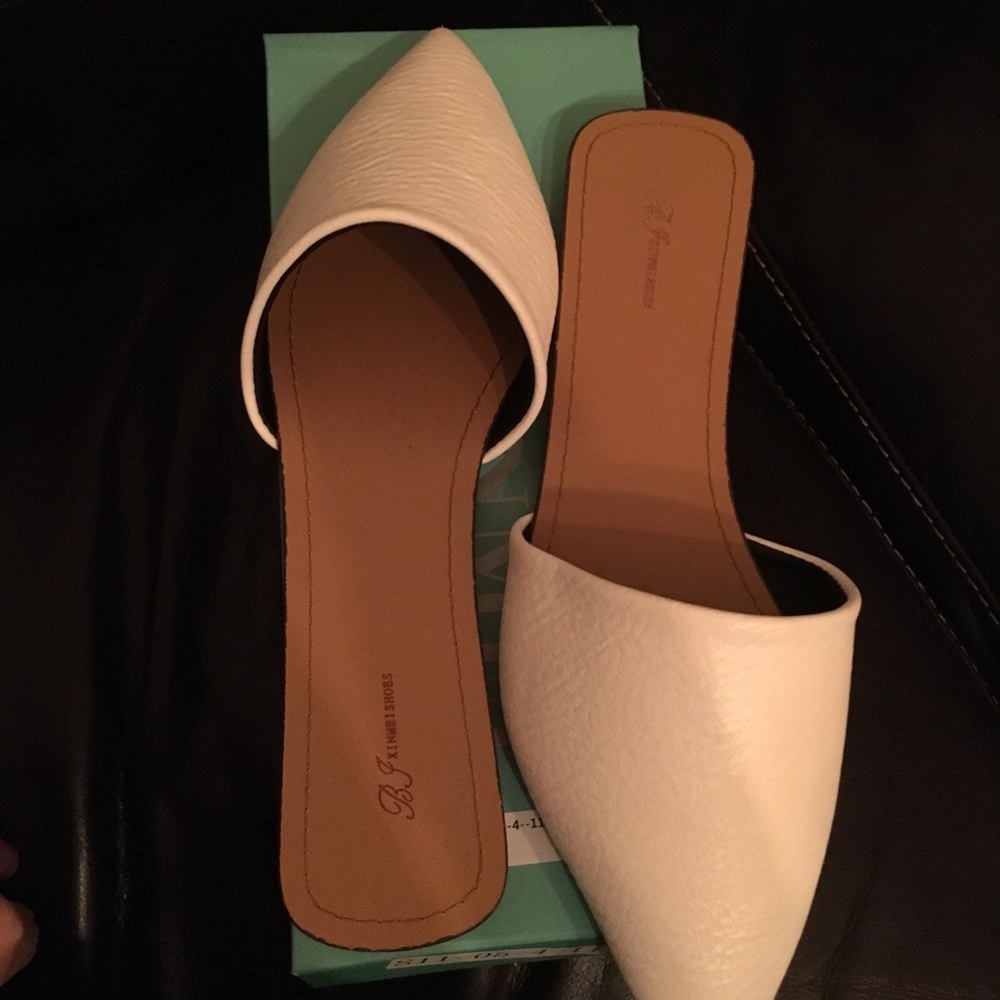 White point toe slides
