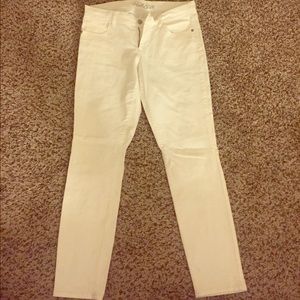 White skinny rockstar jeans