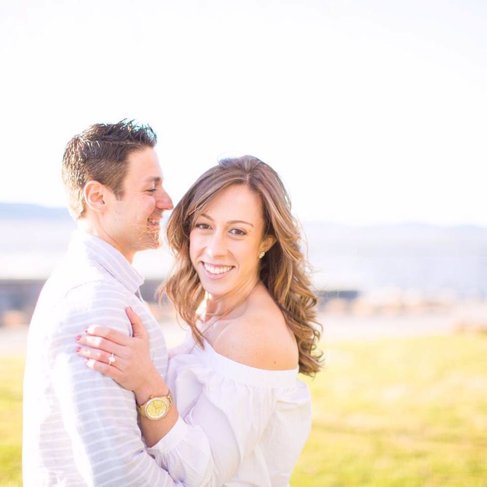 Meet your Posher, Caitlin