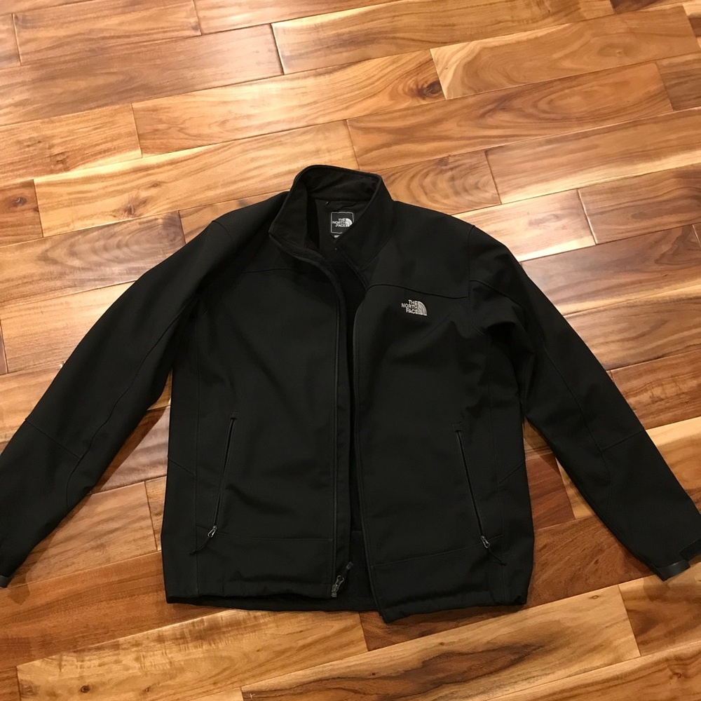 Men’s North Face Jacket
