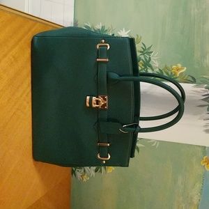Green Purse