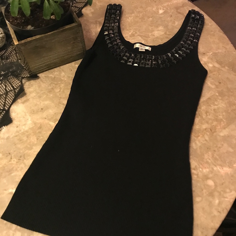 Black Cache Tank