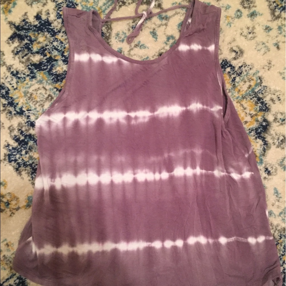 Boutique Open back grey purple shirt