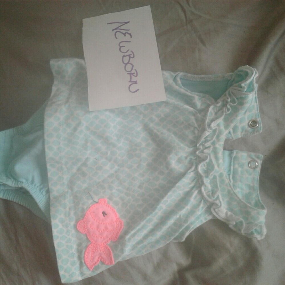 Newborn bundle - Picture 4 of 4