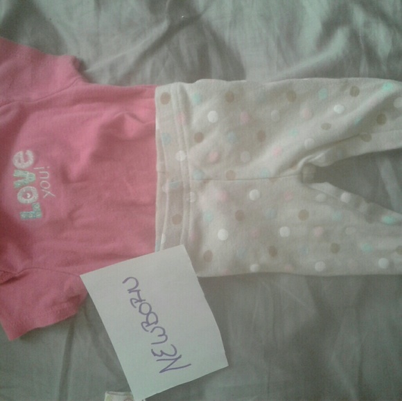 Newborn bundle - Picture 3 of 4