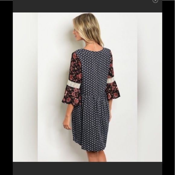 Lace-up Dress or Long Tunic - Picture 2 of 2