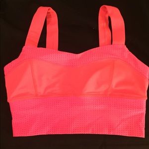 Lululemon bra - MUST GO!🎈🎉