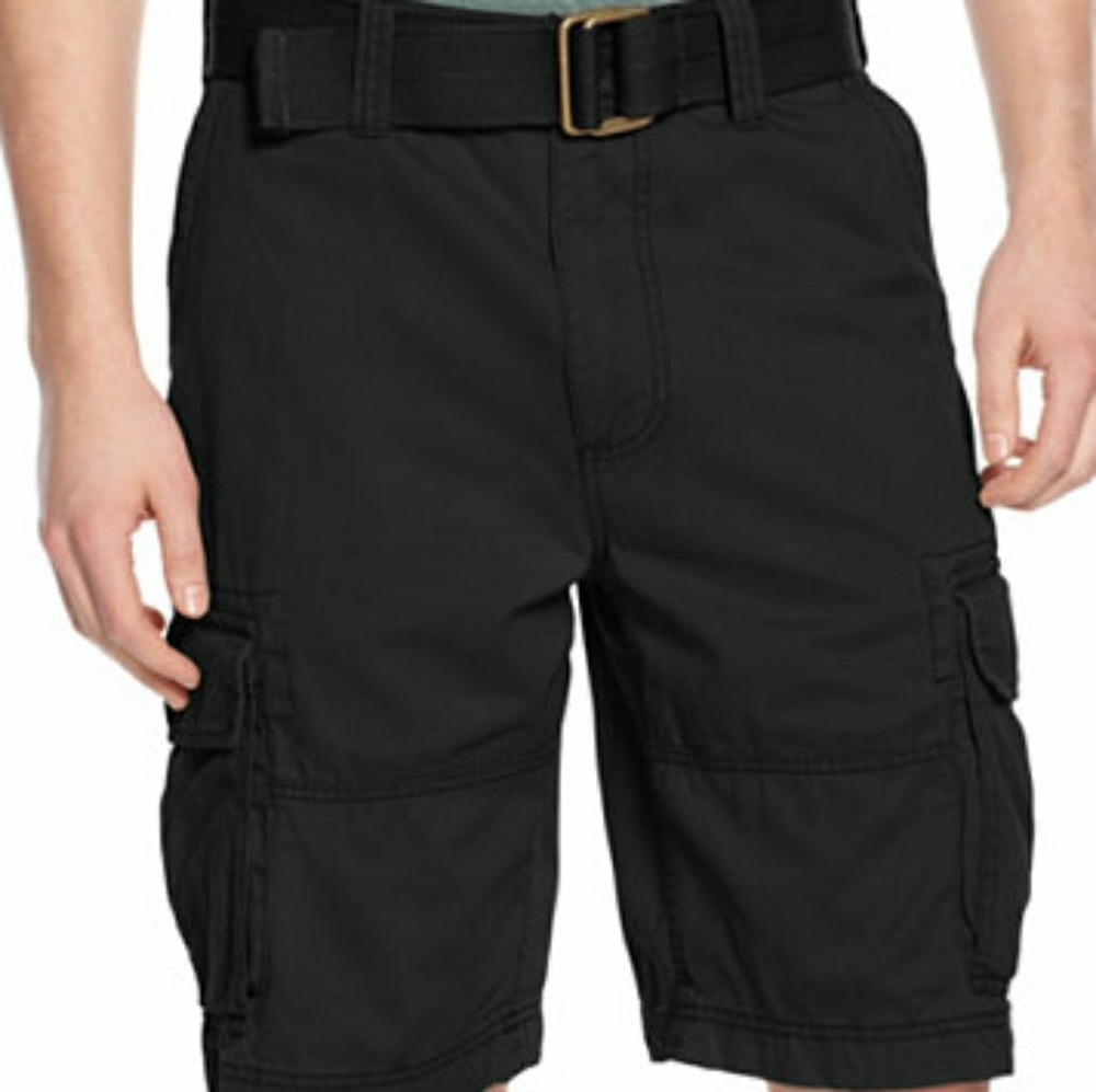 (NWT) Black Cargo Shorts with belt