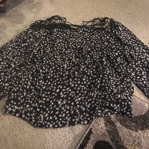 Express Exposed Shoulder Shirt