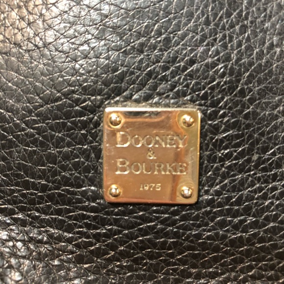 Dooney and Bourke coin purse - Picture 2 of 7