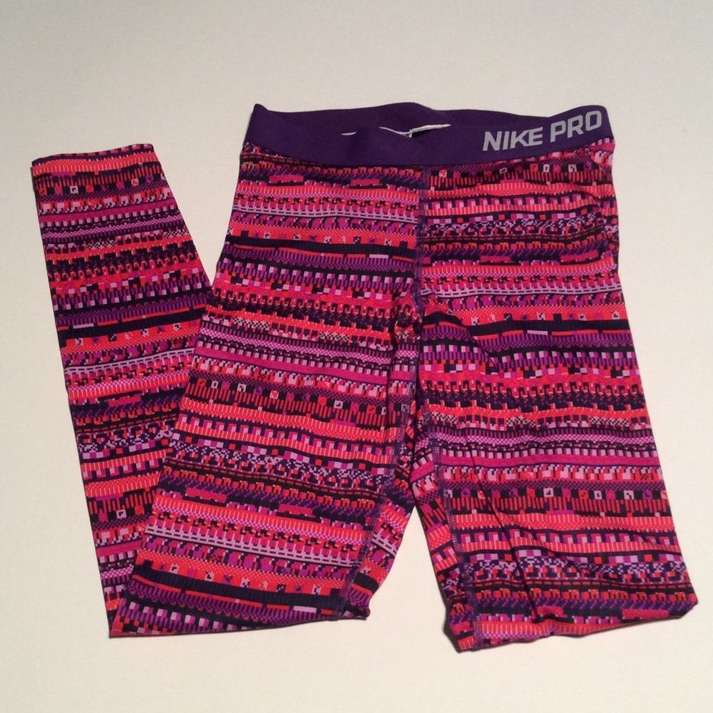 Patterned Pant Legging by Nike